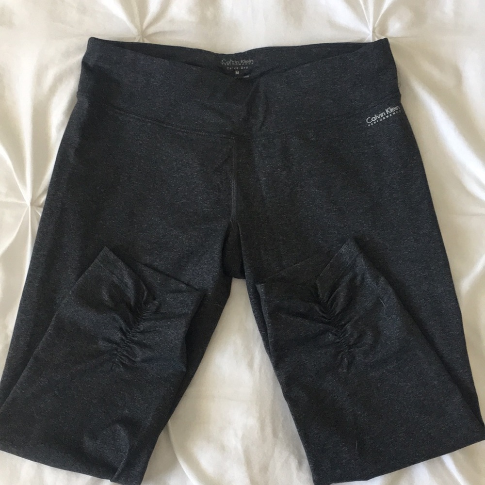 Calvin Klein Workout Crops